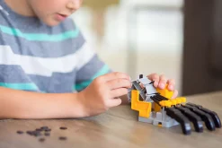 Australian Geographic 8+ Years|Educational-4M: KidzRobotix: Motorised Robot Hand